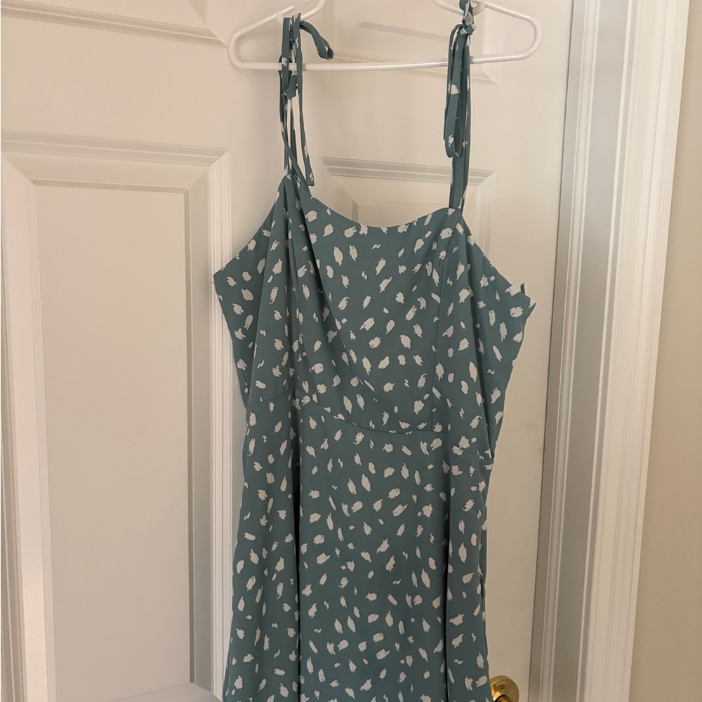 Teal Dress with White Leaf Pattern